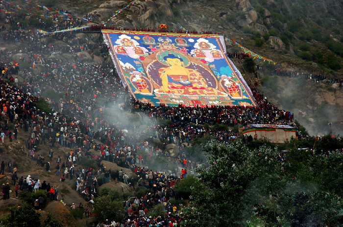 西藏旅游节日_2023年拉萨雪顿节是哪天？